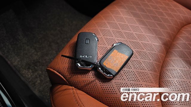 Kia K3 2022 — photo 21