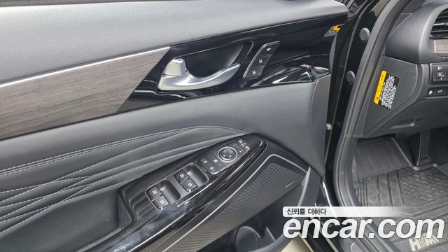Kia K7 2020 — photo 22