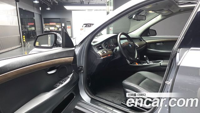 BMW Gran Turismo 2011 — photo 13
