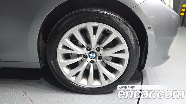 BMW Gran Turismo 2011 — photo 7