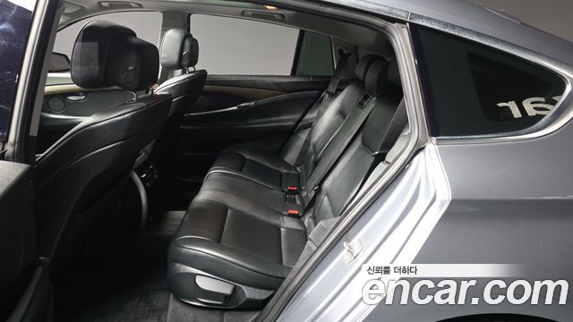BMW Gran Turismo 2011 — photo 16