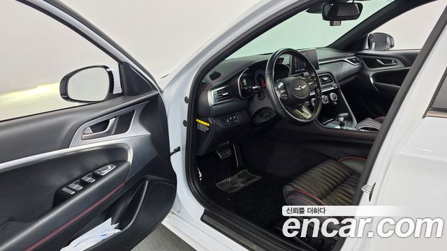 Genesis G70 2018 — photo 13