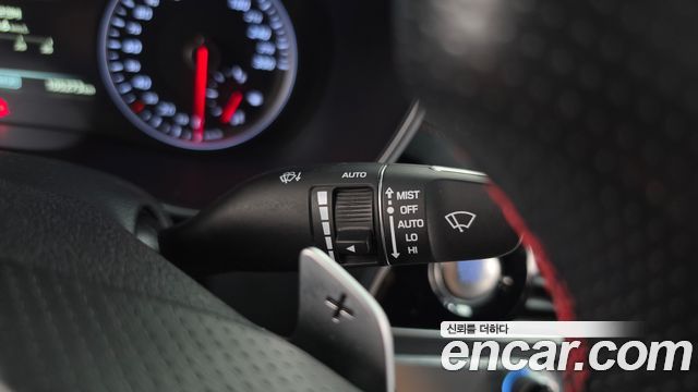 Genesis G70 2018 — photo 29