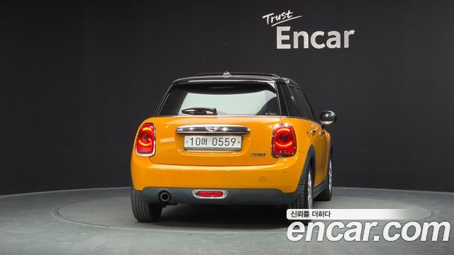 Mini Cooper 2016 — photo 4