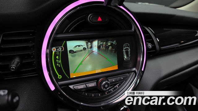 Mini Cooper 2016 — photo 17