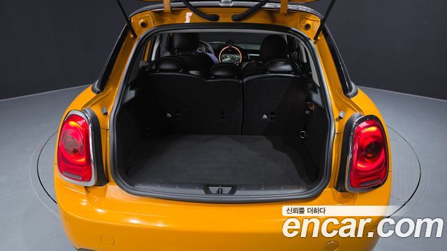 Mini Cooper 2016 — photo 20