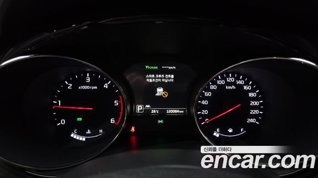 Kia Canival 2018 — photo 11