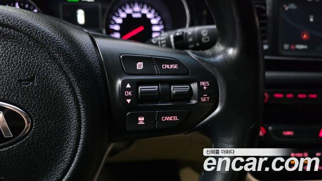 Kia Canival 2018 — photo 29
