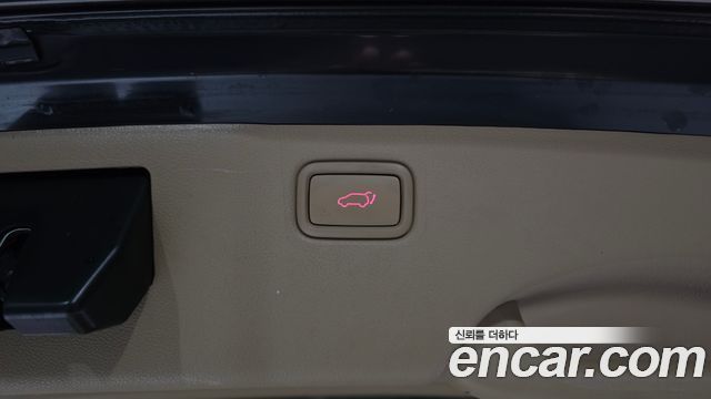 Kia Canival 2018 — photo 30