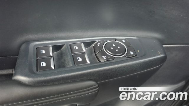 Ford Ranger 2023 — photo 27