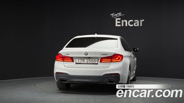 BMW 5-Series 2018 — photo 4