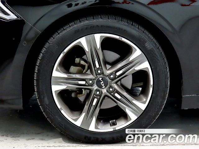 Kia K5 2022 — photo 5
