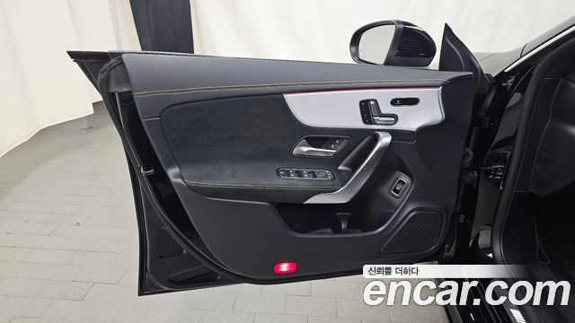 Mercedes-Benz CLA-Class 2021 — photo 14