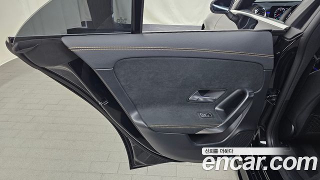 Mercedes-Benz CLA-Class 2021 — photo 15