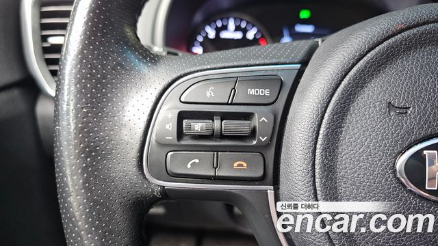 Kia Sportage 2018 — photo 25