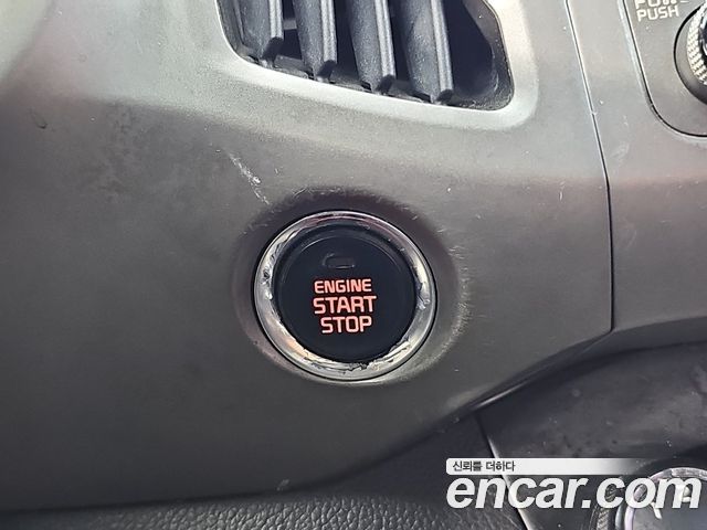 Kia Sportage 2016 — photo 14