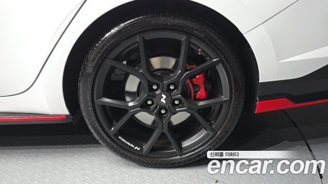Hyundai AVANTE 2025 — photo 5