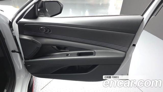 Hyundai AVANTE 2025 — photo 14