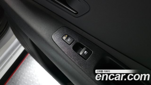Hyundai AVANTE 2025 — photo 27