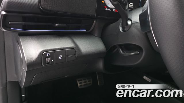 Hyundai AVANTE 2025 — photo 33