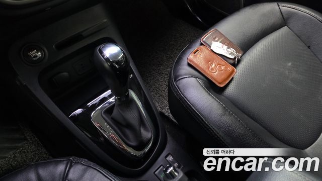Renault Korea QM3 2014 — photo 12