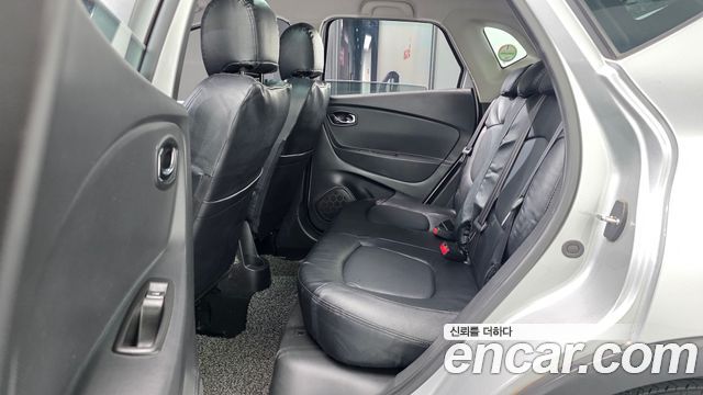 Renault Korea QM3 2014 — photo 17