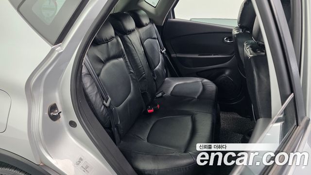 Renault Korea QM3 2014 — photo 18