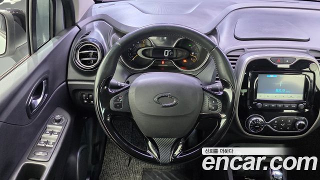 Renault Korea QM3 2014 — photo 19