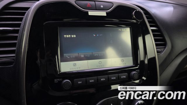 Renault Korea QM3 2014 — photo 22