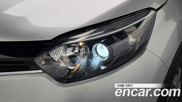 Renault Korea QM3 2014 — photo 8