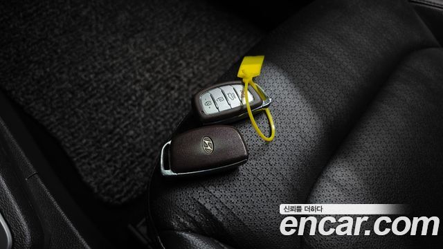Hyundai AVANTE 2016 — photo 22
