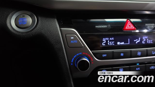 Hyundai AVANTE 2016 — photo 28
