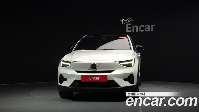 Volvo C40 2023 — photo 3