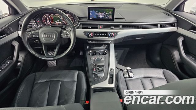 Audi A4 2019 — photo 10