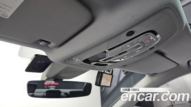Audi A4 2019 — photo 26