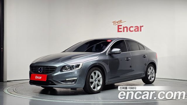 Volvo S60 2016 — photo 1