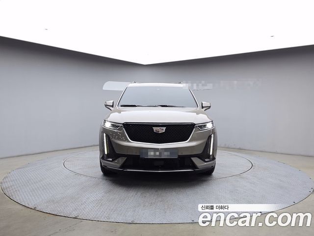 Cadillac XT6 2023 — photo 3
