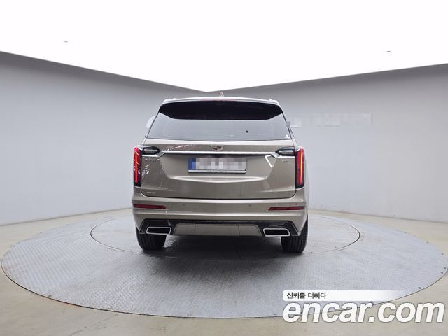 Cadillac XT6 2023 — photo 4