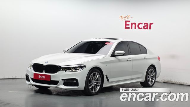 BMW 5-Series 2017 — photo 37