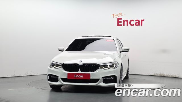 BMW 5-Series 2017 — photo 3