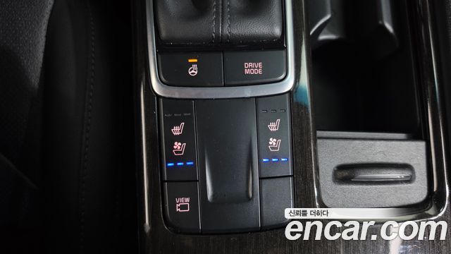 Kia K5 2019 — photo 31