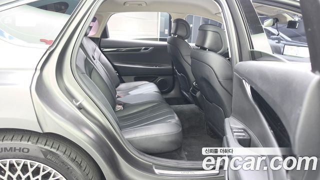 Genesis G80 2022 — photo 18