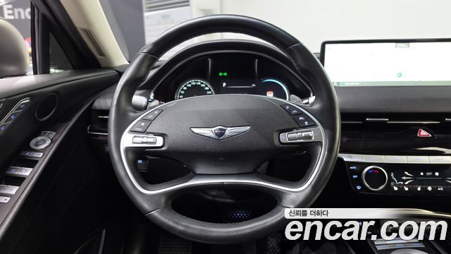 Genesis G80 2022 — photo 19