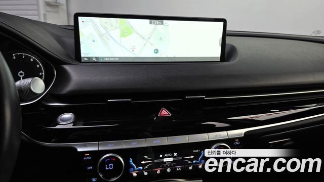 Genesis G80 2022 — photo 20