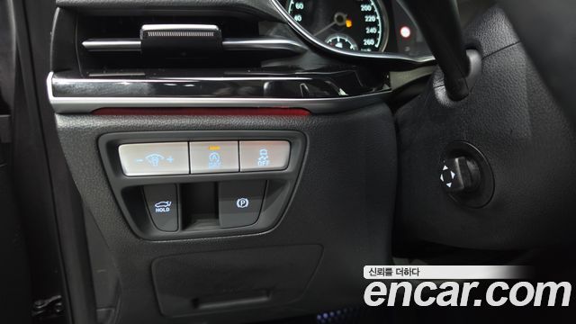Genesis G80 2022 — photo 22