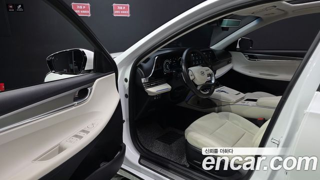 Hyundai Grandeur 2023 — photo 13