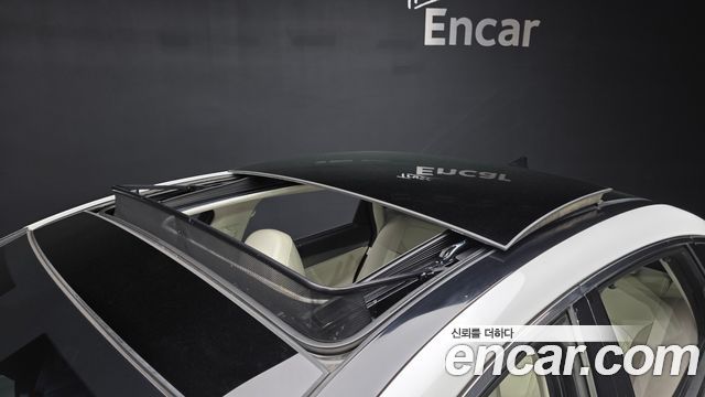 Hyundai Grandeur 2023 — photo 25