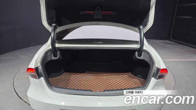 Hyundai Grandeur 2023 — photo 26