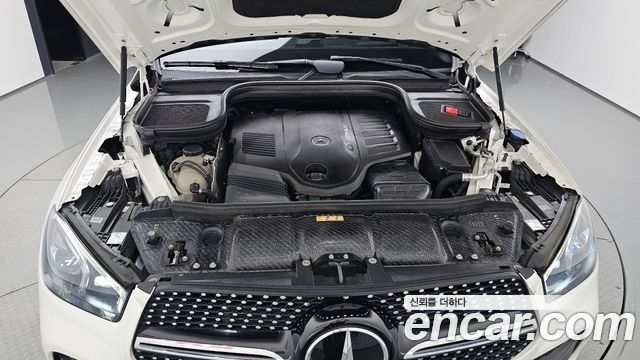 Mercedes-Benz GLE-Class 2022 — photo 6