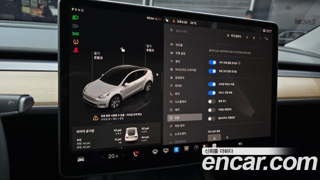 Tesla Model Y 2024 — photo 17